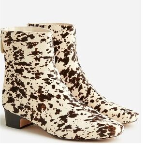 J Crew Roxie zip back Ankle Boots Calf hair, Snow Pony color,size 6